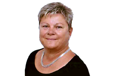 Ein sympathisches Portraitfoto von Ines Schubert