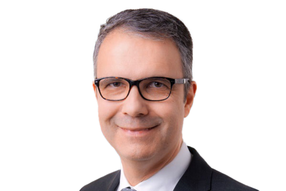 Ein sympathisches Portraitfoto von Oliver Oblonczek